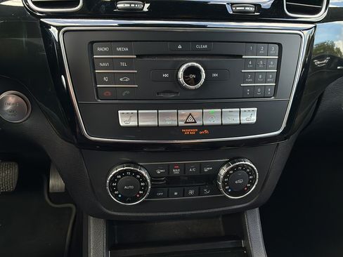 Used 2019 Mercedes-Benz GLS 450 4MATIC image 22