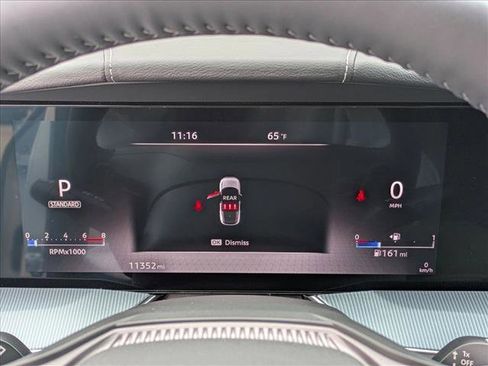 Used 2025 Nissan Murano Platinum w/ Cargo Package image 10