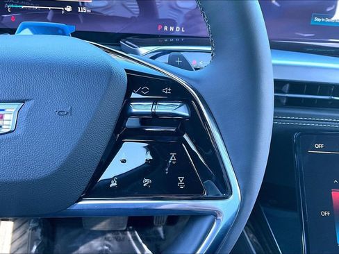 New 2026 Cadillac Escalade ESV Base w/ LPO, Floor Liner Package image 23