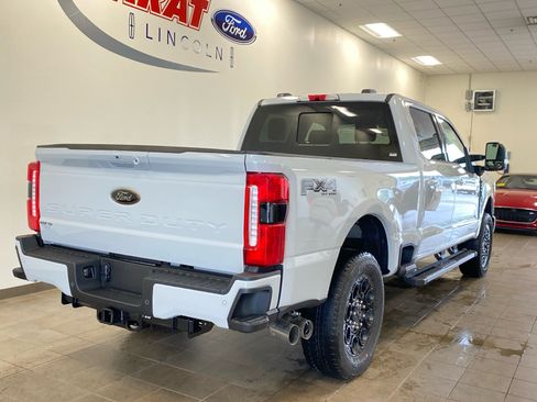 New 2026 Ford F250 Lariat w/ Black Appearance Package AWD/4WD image 7