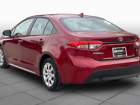 Used 2026 Toyota Corolla LE FWD image 12