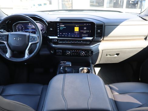 Used 2024 Chevrolet Silverado 1500 RST w/ Convenience Package II AWD/4WD image 17