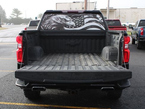 Used 2019 Chevrolet Silverado 1500 LT Trail Boss AWD/4WD image 7