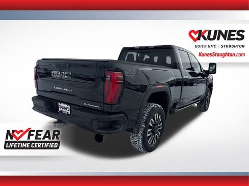 Used 2024 GMC Sierra 3500 Denali Ultimate image 11
