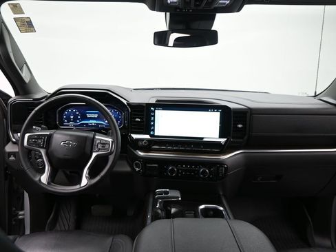 Used 2024 Chevrolet Silverado 1500 RST w/ Dark Appearance Package image 30