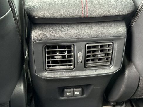 Used 2024 Toyota RAV4 XSE AWD/4WD image 20