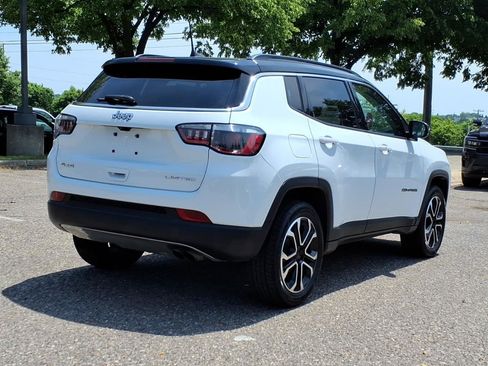 Used 2022 Jeep Compass Limited AWD/4WD image 5