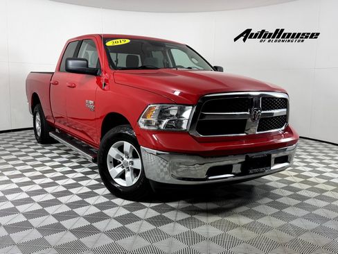 Used 2019 RAM 1500 Classic SLT AWD/4WD image 1