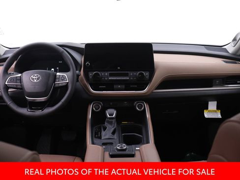 New 2026 Toyota Grand Highlander AWD image 5