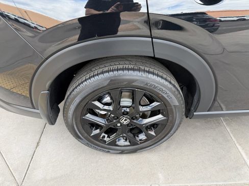 Used 2024 Honda HR-V Sport image 14