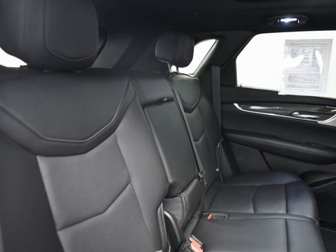 Used 2021 Cadillac XT5 Sportv w/ LPO, Floor Liner Package image 12