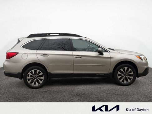 Used 2016 Subaru Outback 2.5i Limited image 6