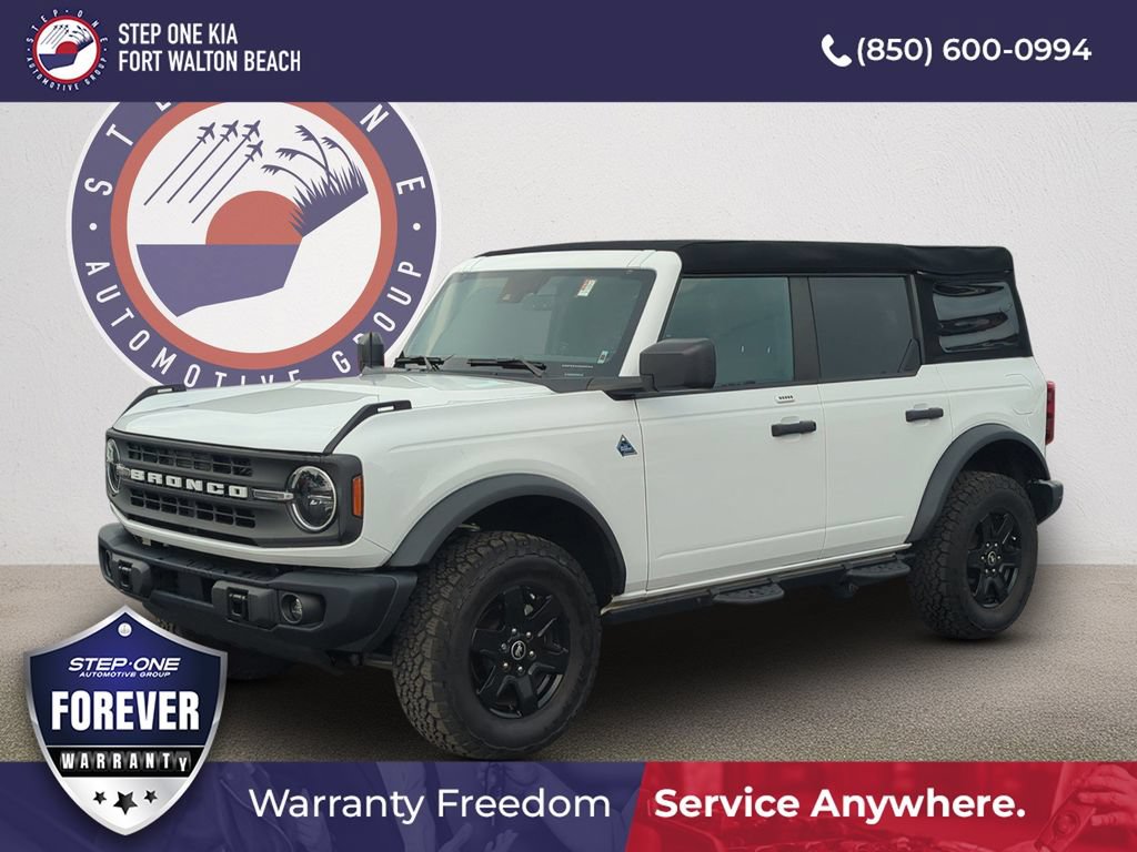 Used 2023 Ford Bronco Black Diamond AWD/4WD image 1