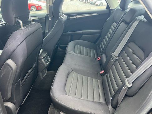 Used 2014 Ford Fusion SE image 33