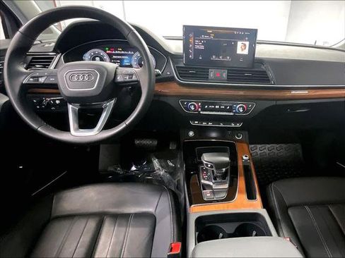 Certified 2023 Audi Q5 2.0T Premium Plus w/ Premium Plus Package AWD/4WD image 15