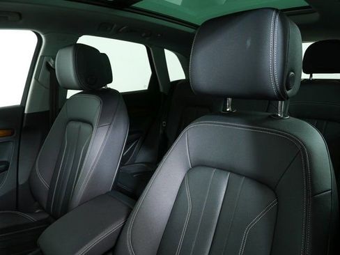 Used 2023 Audi Q5 2.0T Premium AWD/4WD image 5