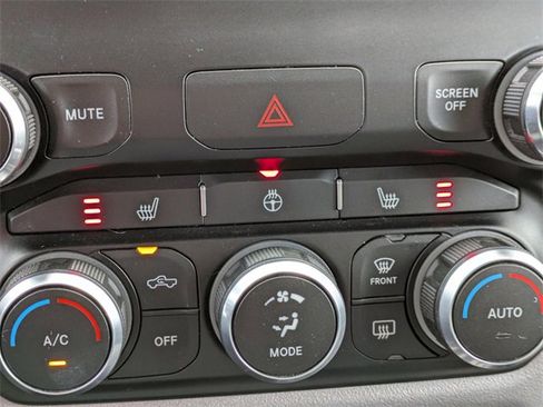 Used 2022 RAM 1500 Big Horn image 23