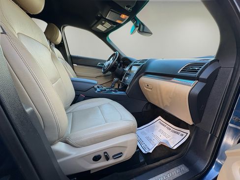 Used 2016 Ford Explorer Limited w/ Equipment Group 301A image 30