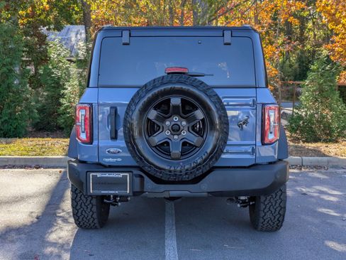 New 2025 Ford Bronco Outer Banks image 4