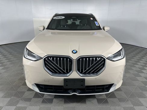Used 2025 BMW X3 xDrive30i w/ Premium Package image 3