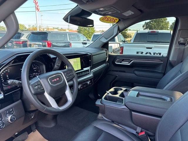 Used 2024 GMC Sierra 1500 SLT w/ LPO, GMC Protection Package AWD/4WD image 10