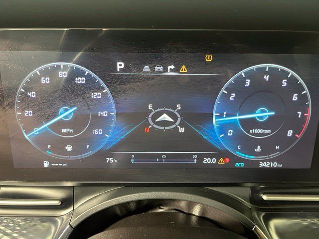 Used 2024 Kia Carnival SX Prestige FWD image 23