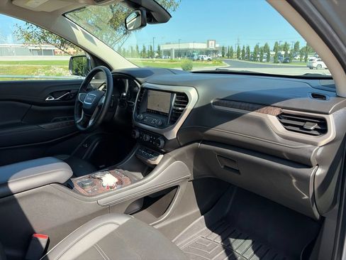 Used 2023 GMC Acadia Denali AWD/4WD image 27