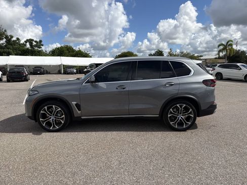 Used 2024 BMW X5 sDrive40i w/ Premium Package RWD image 7