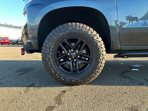 Used 2021 Chevrolet Silverado 1500 Custom Trail Boss image 28