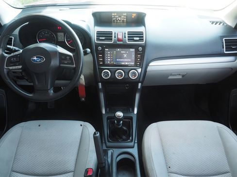 Used 2016 Subaru Forester 2.5i Premium image 23