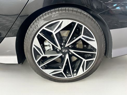 Used 2024 Hyundai Ioniq 6 SEL RWD image 11