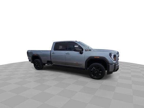 Used 2024 GMC Sierra 2500 AT4 w/ AT4 Premium Plus Package AWD/4WD image 2