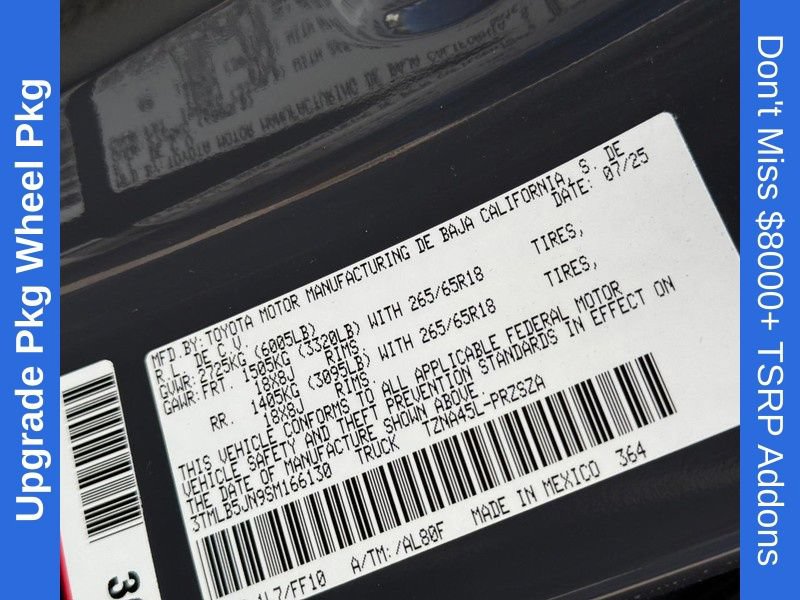 Used 2025 Toyota Tacoma SR5 AWD/4WD image 31