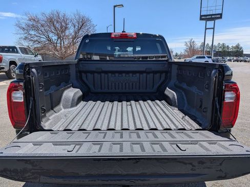 New 2026 GMC Canyon Elevation w/ Convenience Package AWD/4WD image 6