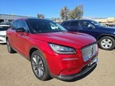 Used 2022 Lincoln Corsair Reserve image 1