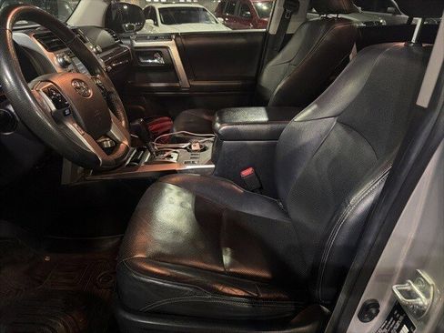Used 2016 Toyota 4Runner Limited image 6