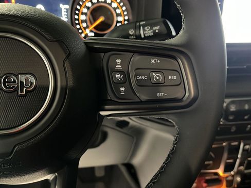 New 2026 Jeep Gladiator Mojave AWD/4WD image 17