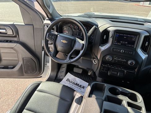 Used 2024 Chevrolet Silverado 3500 W/T image 21