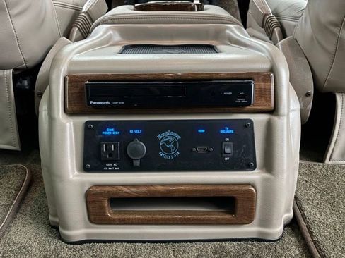 New 2026 GMC Savana 2500 w/ Driver Convenience Package RWD image 59