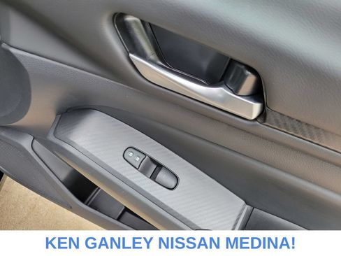 Certified 2025 Nissan Altima 2.5 SV FWD image 49