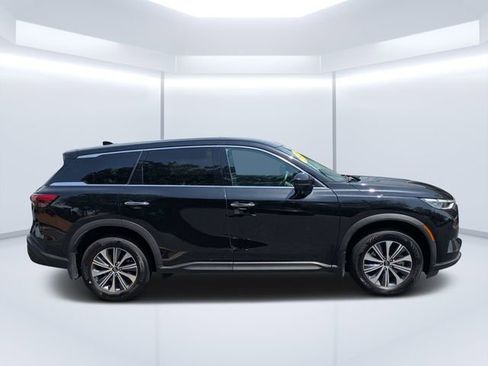 Used 2025 INFINITI QX60 Pure FWD image 2