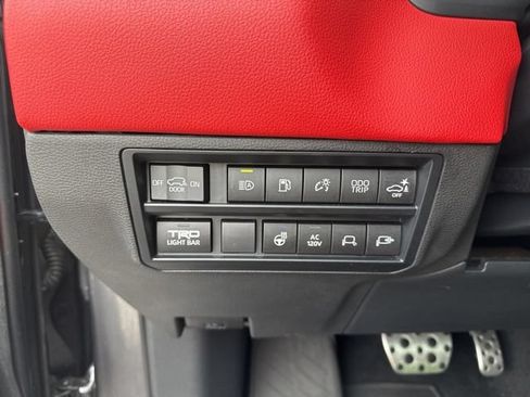 Used 2023 Toyota Sequoia TRD Pro AWD/4WD image 28