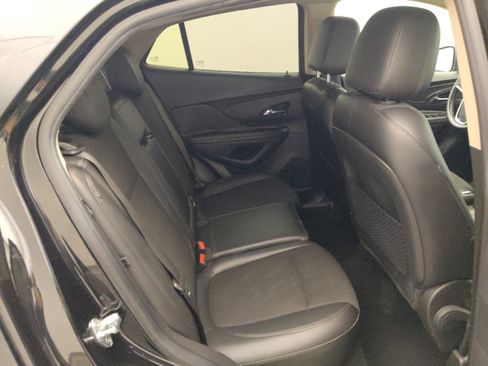 Used 2019 Buick Encore Preferred AWD/4WD image 19