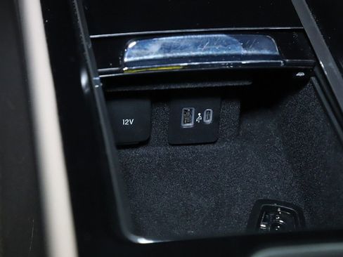 Certified 2023 Lincoln Corsair Standard image 28