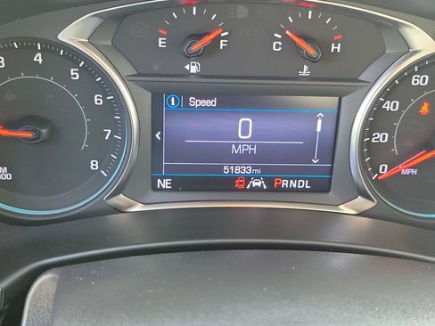 Used 2023 Chevrolet Equinox LS w/ LS Convenience Package FWD image 7
