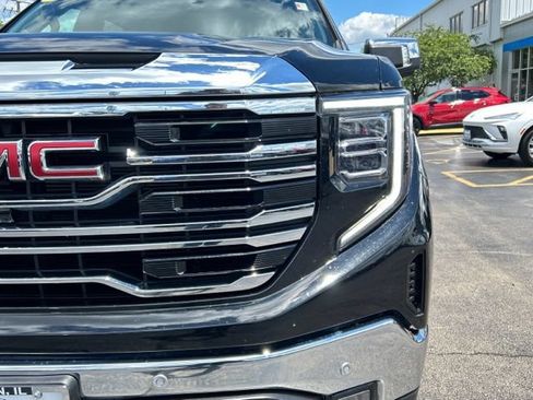 Used 2025 GMC Sierra 1500 SLT w/ SLT Premium Plus Package AWD/4WD image 3