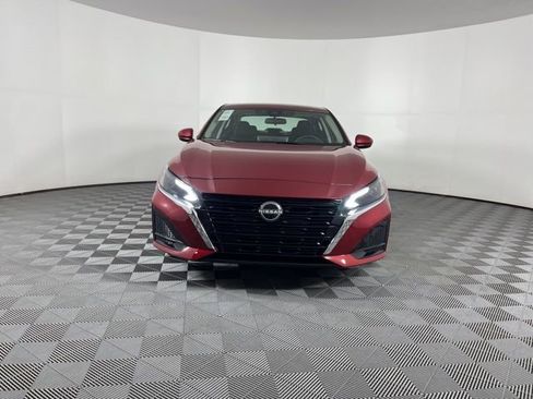New 2025 Nissan Altima 2.5 SV w/ SV Special Edition Package image 3