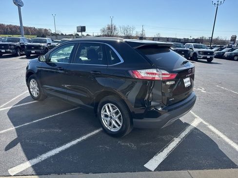 Used 2022 Ford Edge SEL w/ Convenience Package image 5