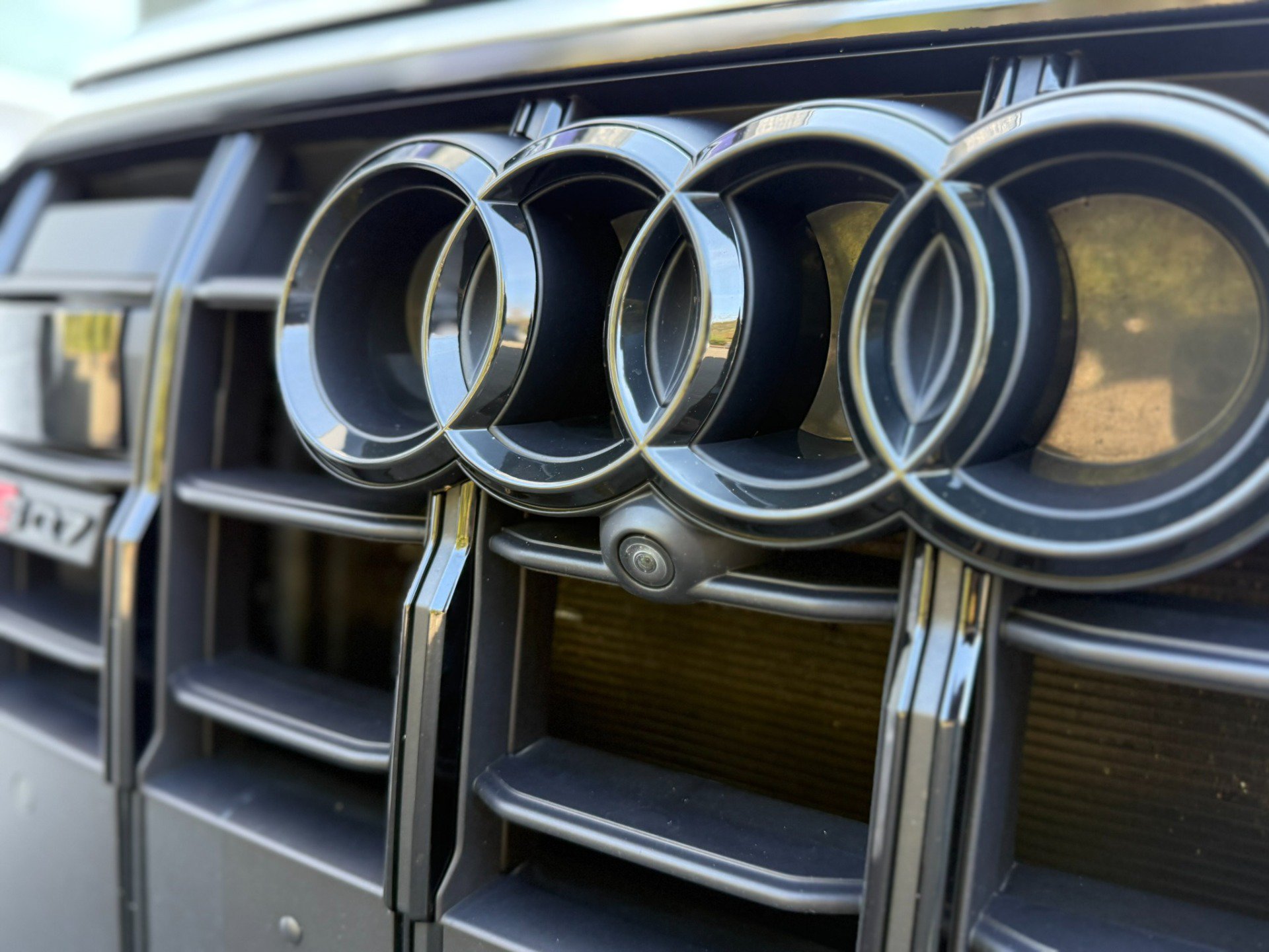 Used 2020 Audi SQ7 Prestige w/ Prestige Package AWD/4WD image 6
