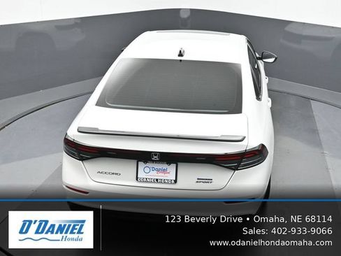 Used 2025 Honda Accord Sport image 17